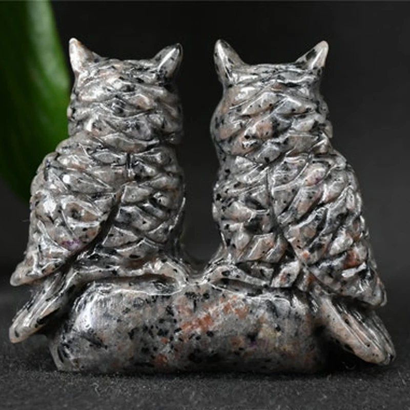 Yooperlite Yooper Stone Couple Owl Carving Sculpture Decor UV Reactive Natural Crystal Lake Superior Glowing Rock Animal Statue