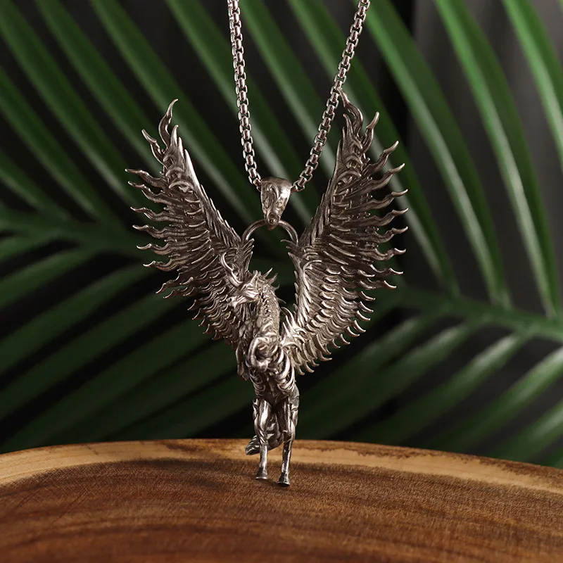 Delicate Winged Unicorn Pegasus Pendant Horse Zodiac Necklace for Couples Fashion Jewelry Anniversary Gifts for Men and Women