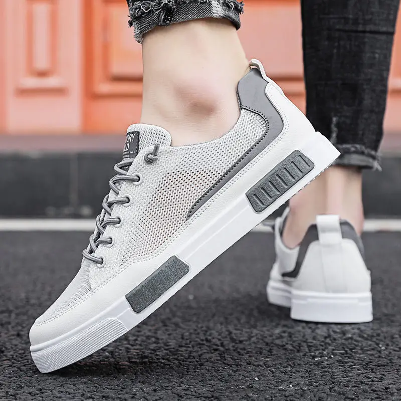 

Breathable mesh sneakers summner men comfort flat shoes luxury males lightweight loafers non-slip mens tennis shoes