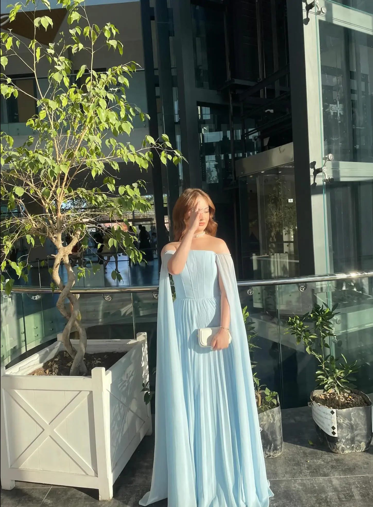 

Customized Arabic Evening Dresses with Cape Sleeves Sky Blue Prom Dresses Strapless Wedding Party Gowns