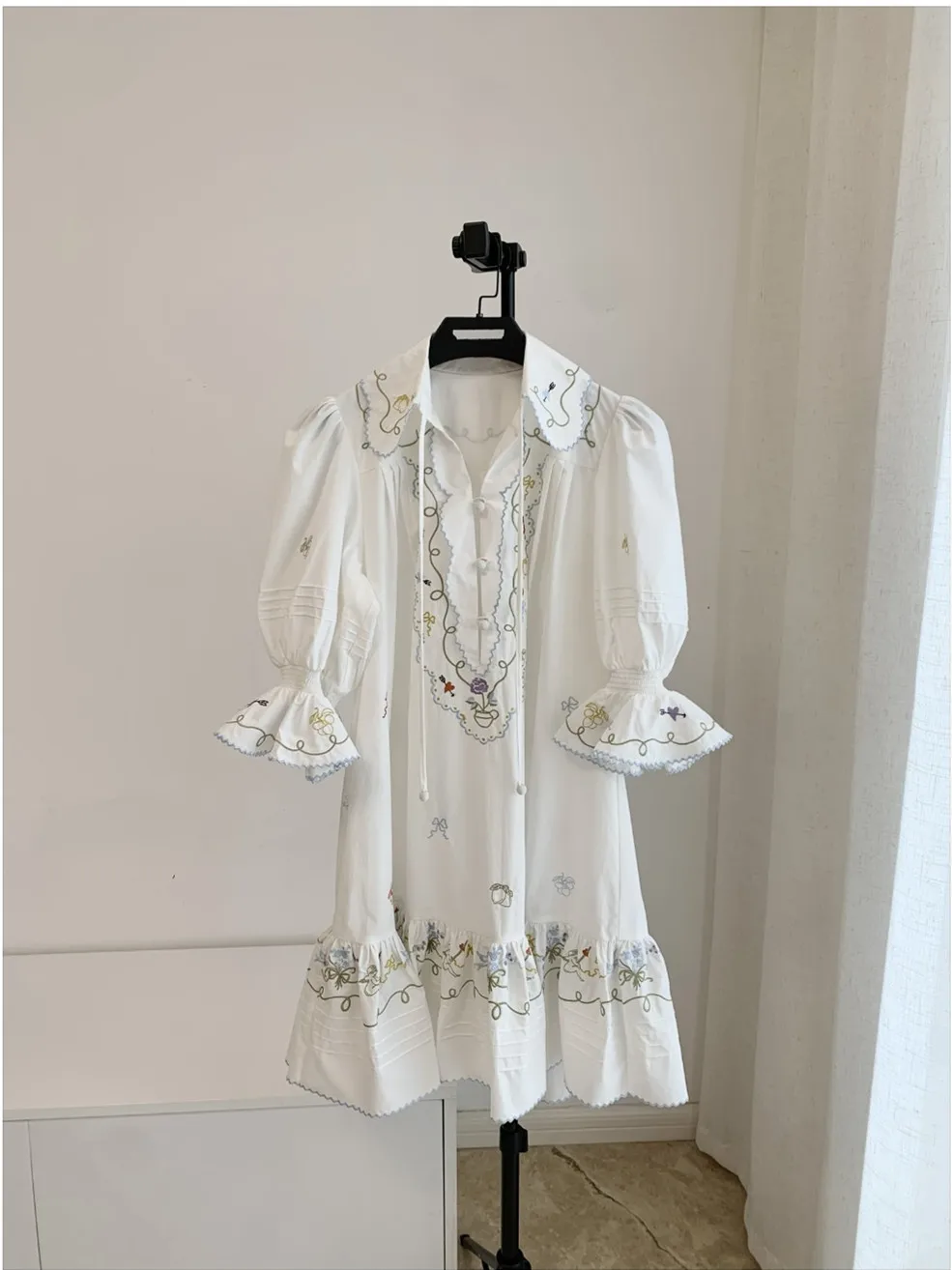 Dames borduurbloem 100% katoen flare korte mouw jurk met lange mouwen