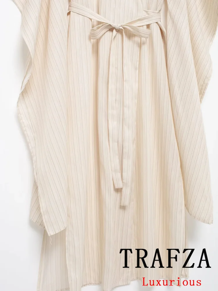 TRAFZA Vintage Chic Women Dress Striped Loose V-Neck Sashes Lace-up Long Kimono Dress New Fashion 2024 Autumn Loose Dress