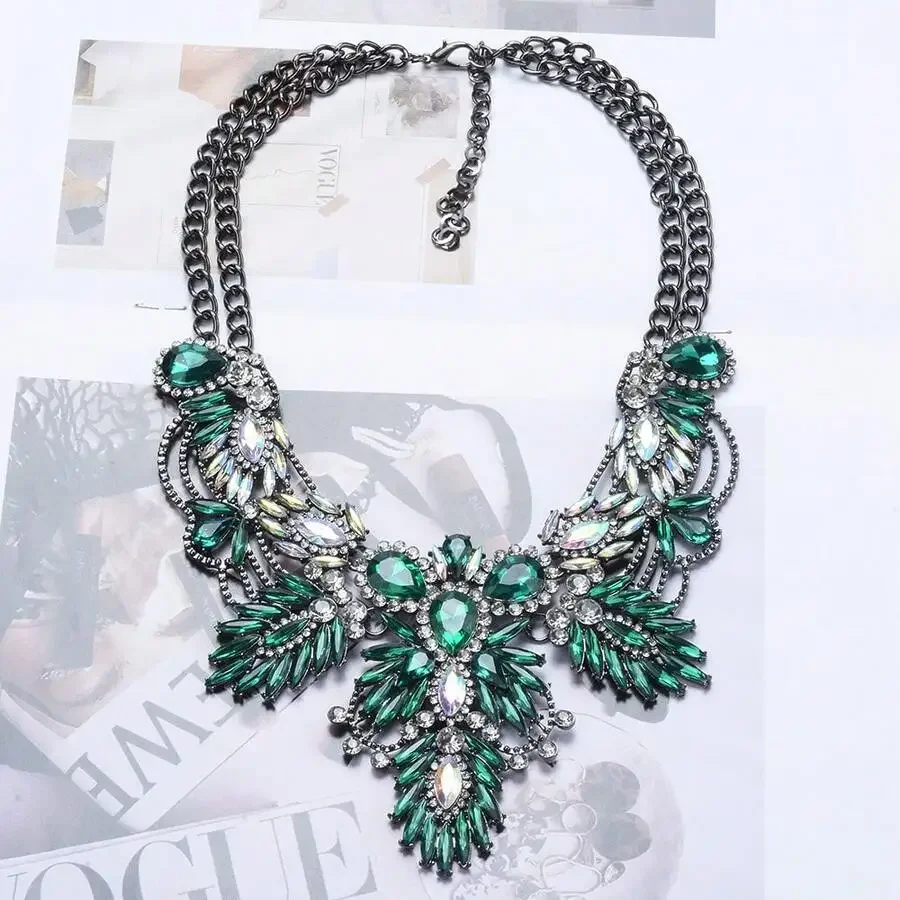 

Green Faux Gem Floral Statement Necklace For Women