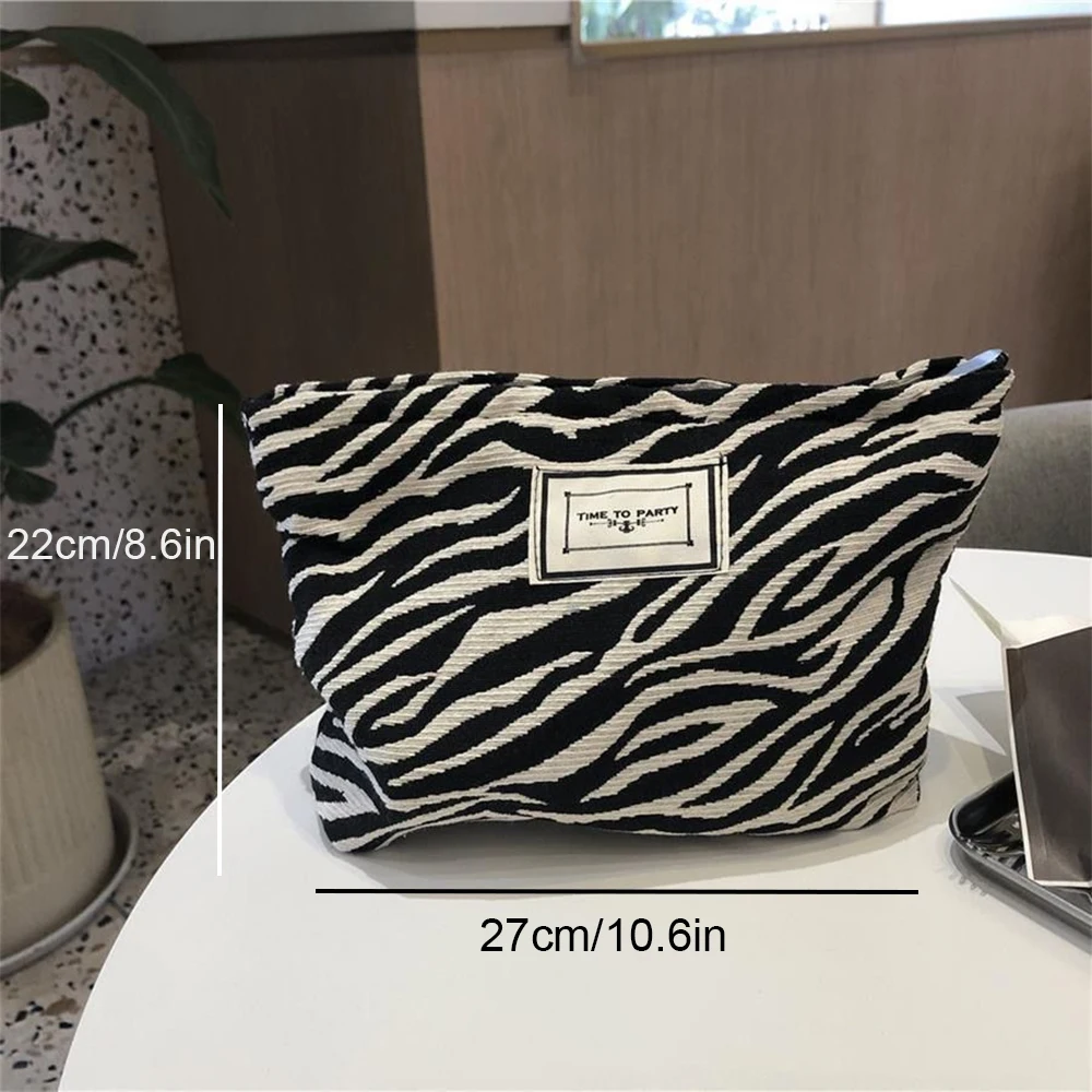 Fashion leopard print zebra print makeup bag, wash bag, women\'s handbag, hand-held bag, convenient large capacity storage bag-ll