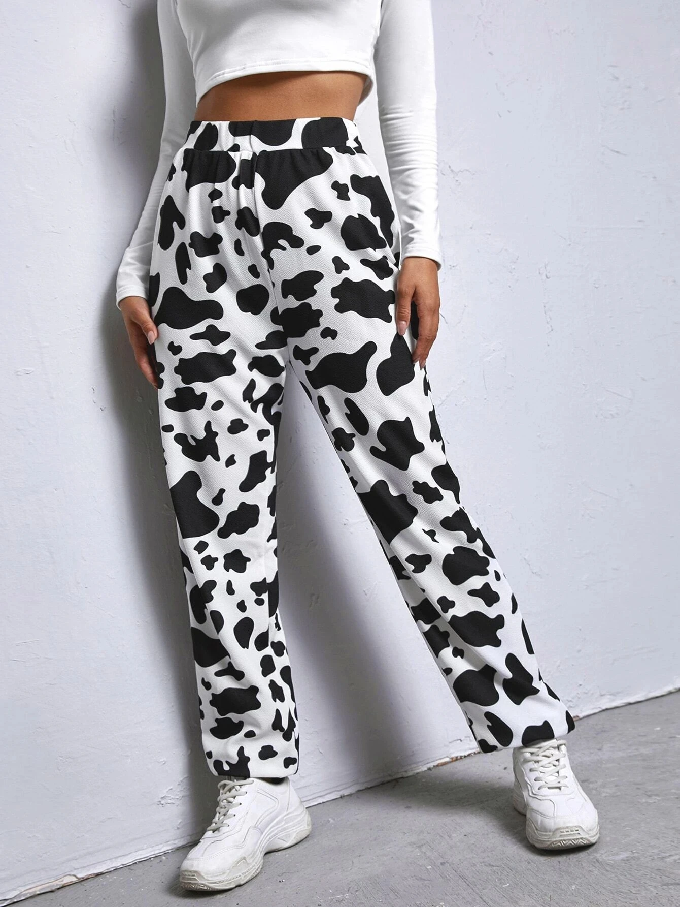 Women\'s Cow Print Elastic Waist Sweatpants