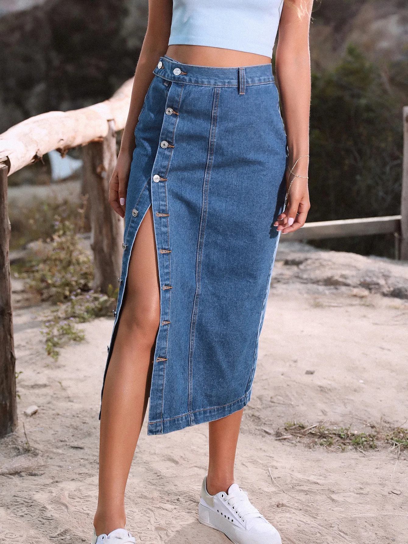 

2025 New Women's Irregular Button Split Denim High Waist Maxi Skirt Korean Fashion Clothing