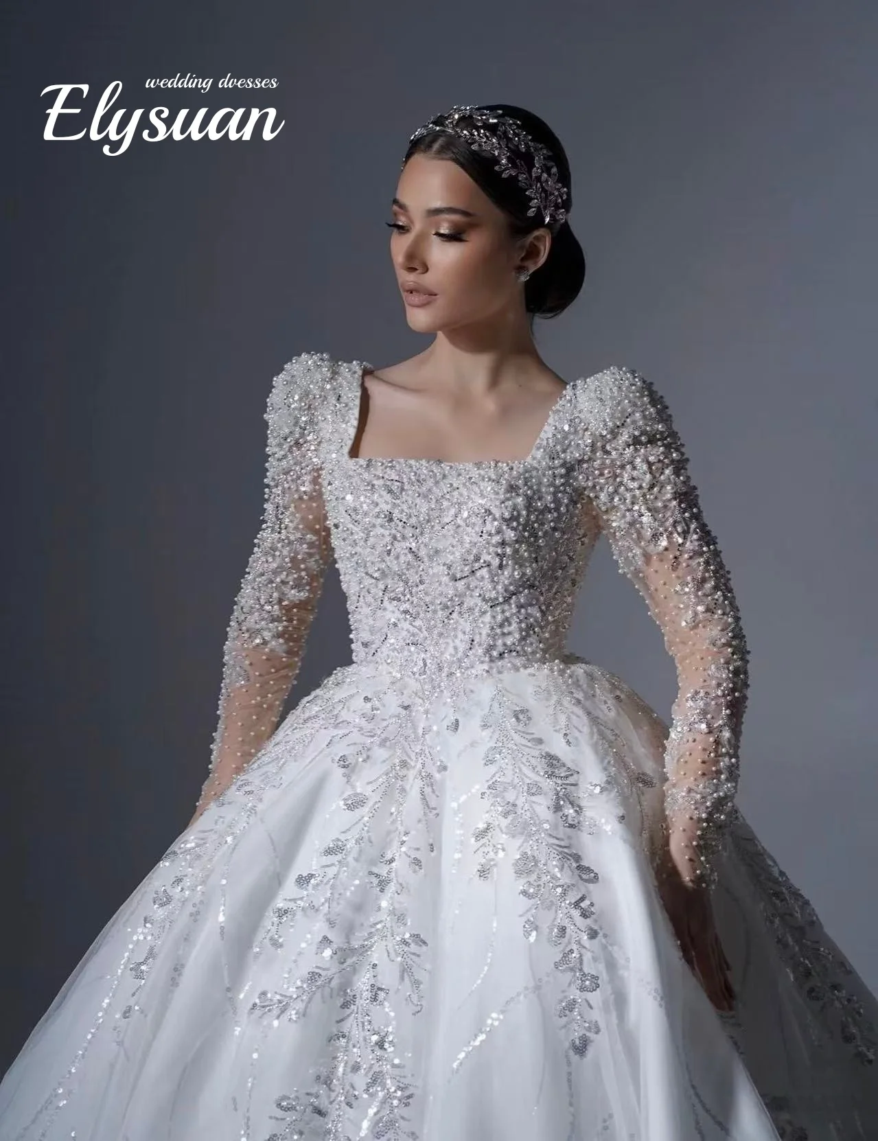 Customized  Ball Gown Luxury Wedding Dresses Boat Neck Long Sleeve  Lace Sequined Princess Bridal Gowns Vestido De Novia