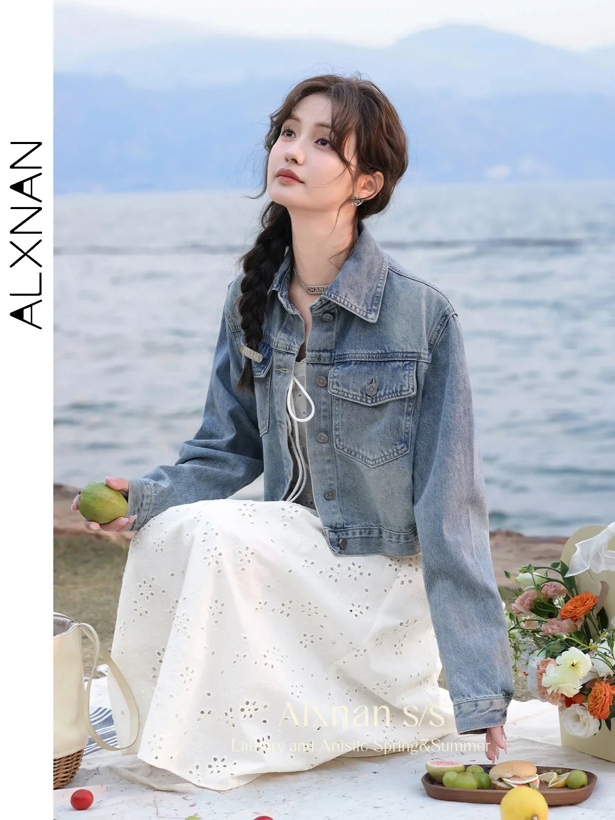 

ALXNAN Women's Denim Jackets 2024 Fall Winter Vintage Lapel Collar Single Breasted Long Sleeve Cropped Commuter Outerwear L33760