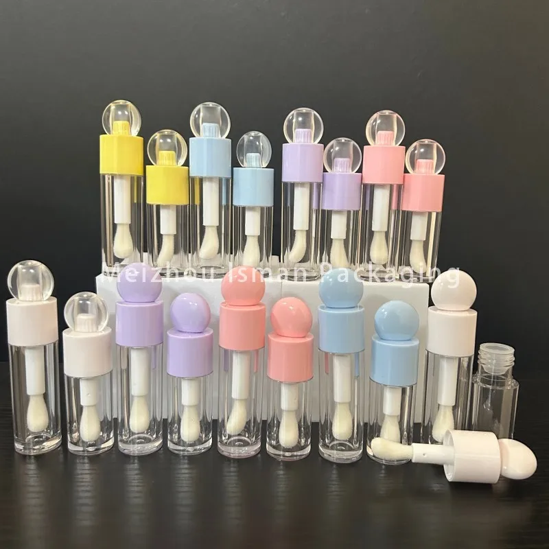 50Pcs Hot Selling Oblate Lid 5ML 7ML Round Lip Oil Bottle Wholesale Empty Cosmetic Lip Gloss Tube Packaging With Multi Brushes