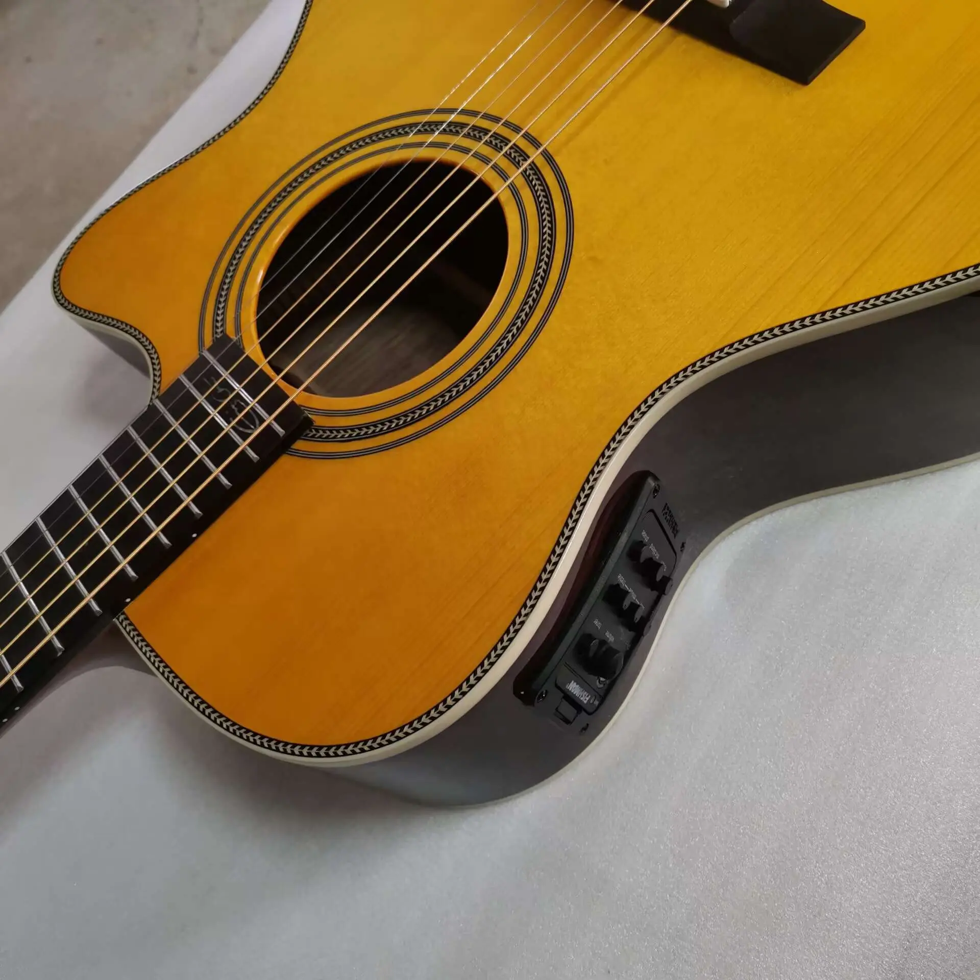 single cut solid OOO28 rosewood herringbone binding upgrade handmade fingerstyle cutaway acoustic electric OM  guitar