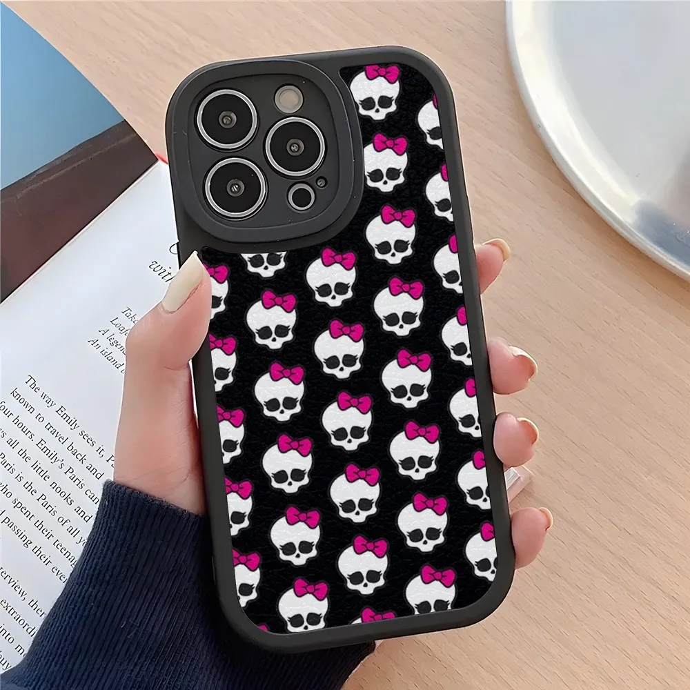 warrior High Phone Case M-Monster For iPhone 15 14 13 Anime 11 12 Pro Max Mini Skull X XR XS 8 Plus mini 2024 lambskin silicone