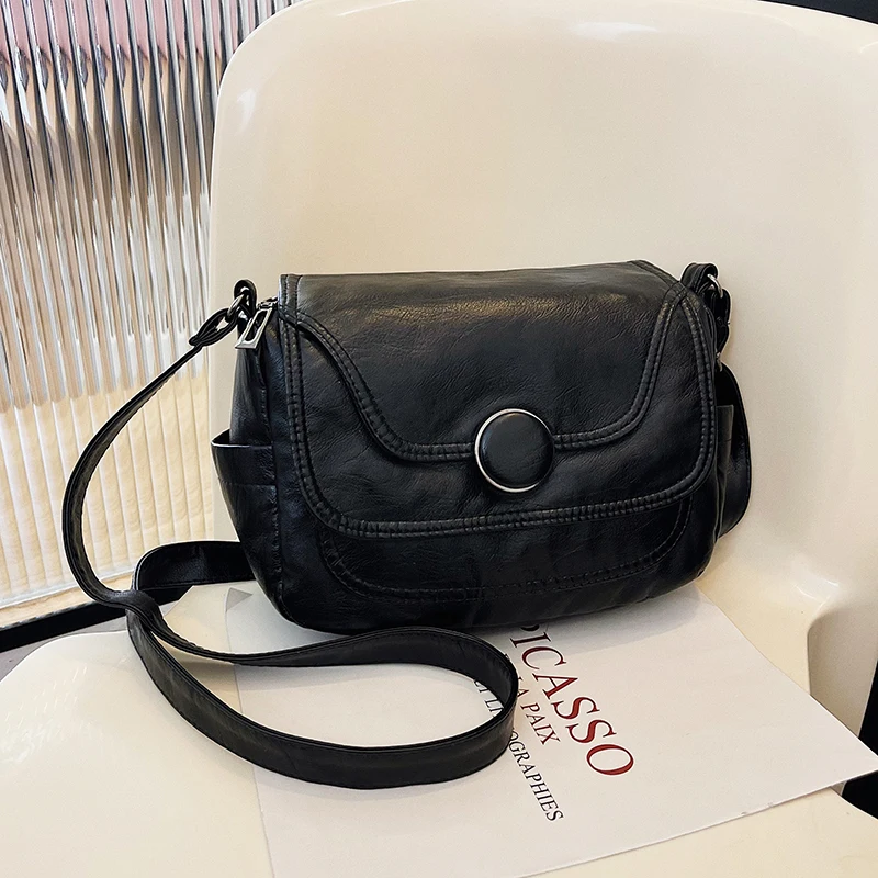 

2025 New Soft Leather Flip Cover Crossbody Bag Women's Commuter oulder Bag Ele Middle-Aged Mother Small Bag