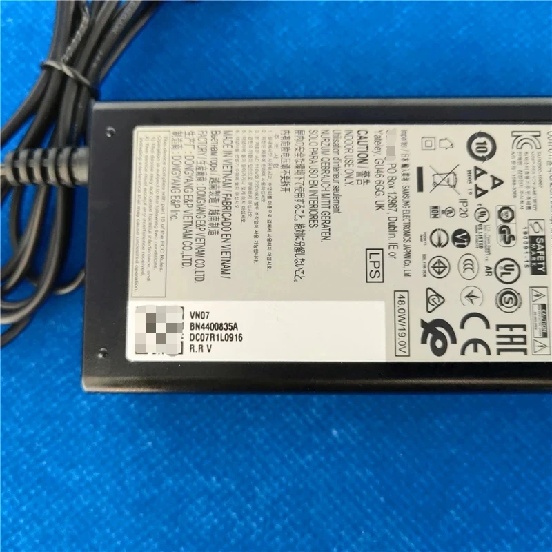 19V 2.53A 48W TV AC/DC Adapter Power Supply UN32N4000AF UN32M4000AF UE32N4000AU UE32J4000AW UE32J4500AK BN44-00835A A4819_FDY