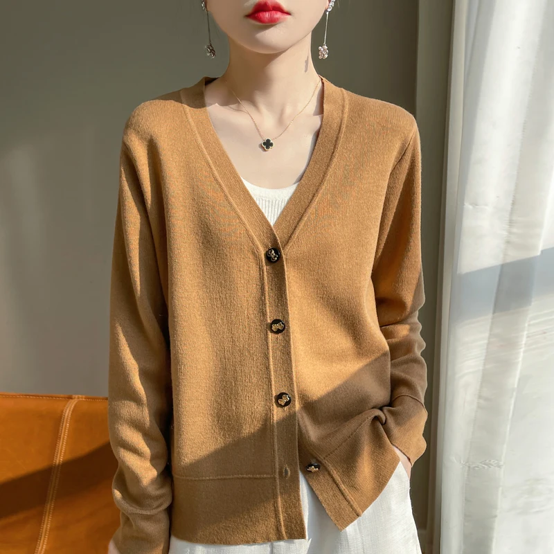 

Versatile~V-neck short style small fragrant cardigan women's jacket 2024 spring new thin sweater with a minimalist top