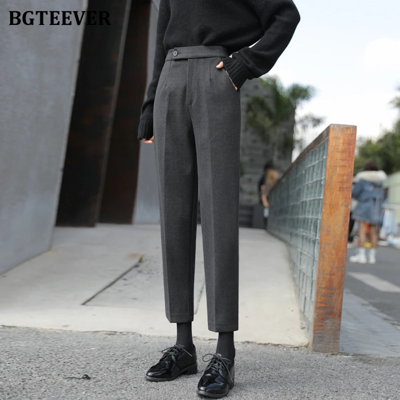 

BGTEEVER Stylish High Waist Loose Pockets Female Woolen Suit Pants Winter Thicken Warm Harem Pants for Women