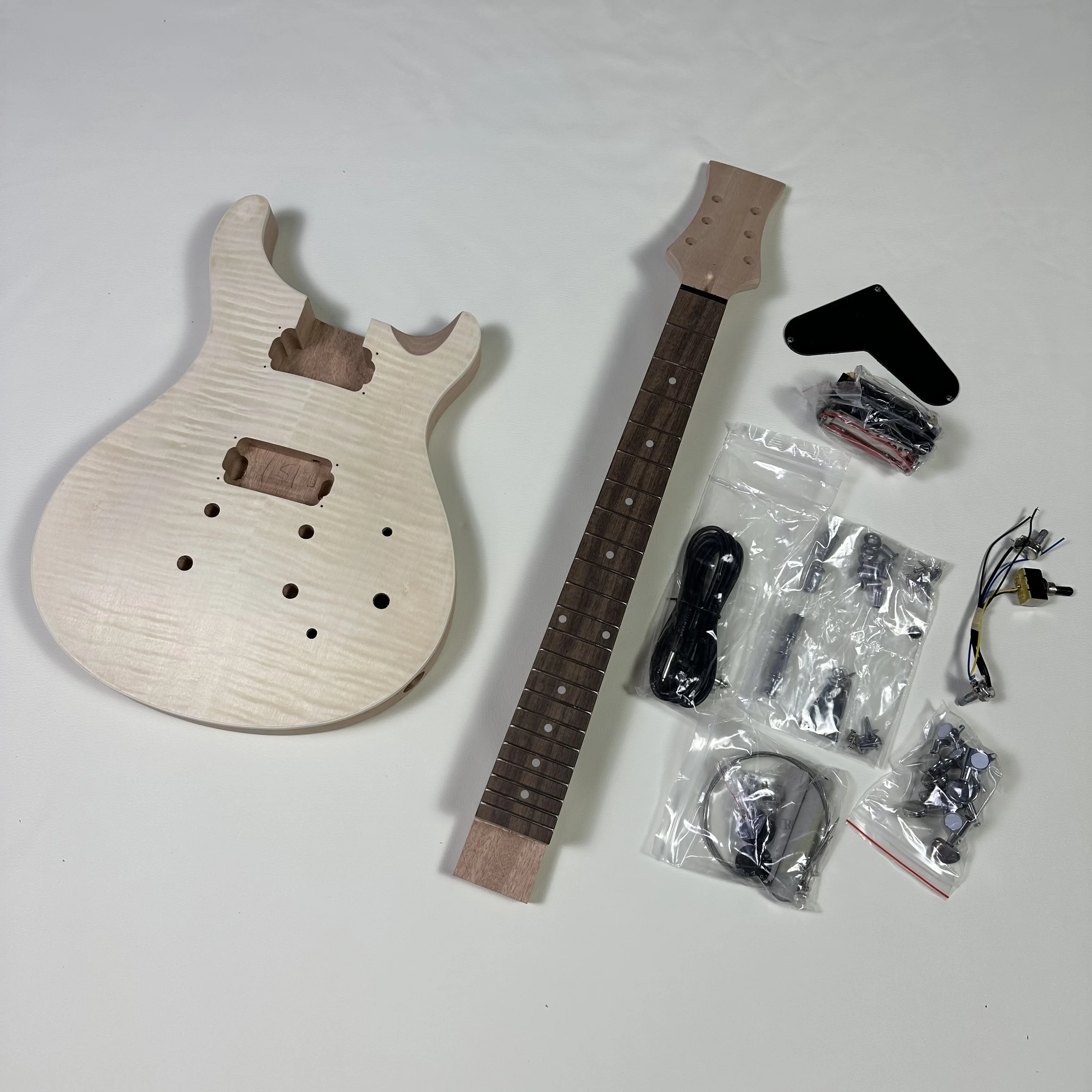 Kits de guitarra eléctrica DIY estilo PRS, cuerpo de Piano, tapa de arce flameado, cuerpo y mástil de caoba, diapasón de palisandro, envío gratis