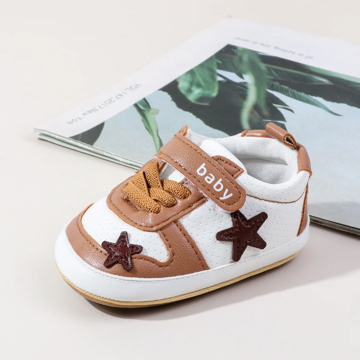 

Hot Selling Newborn Baby Boys And Girls First Walking Causal Shoes Outdoor Anti Slip TPR Soles For Baby Unisex Toddler Shoes