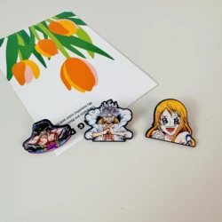 Anime One Piece Brooch Cartoon Enamel Pin Fashion Metal Badge Jewelry Badge Clothing DIY Jacket Decoration Lapel Pin Accessories