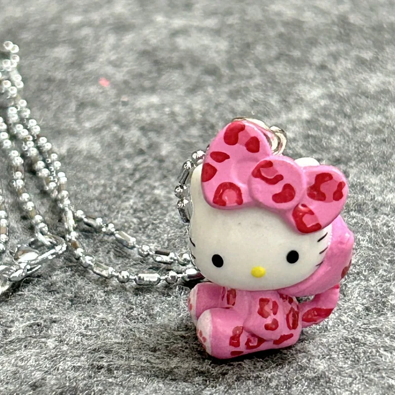 Nuevo Hello Kitty Hada de las flores Charmmykitty Miss Hat muñeca collar de cuentas suéter cadena juguetes decorativos para que los niños se usan