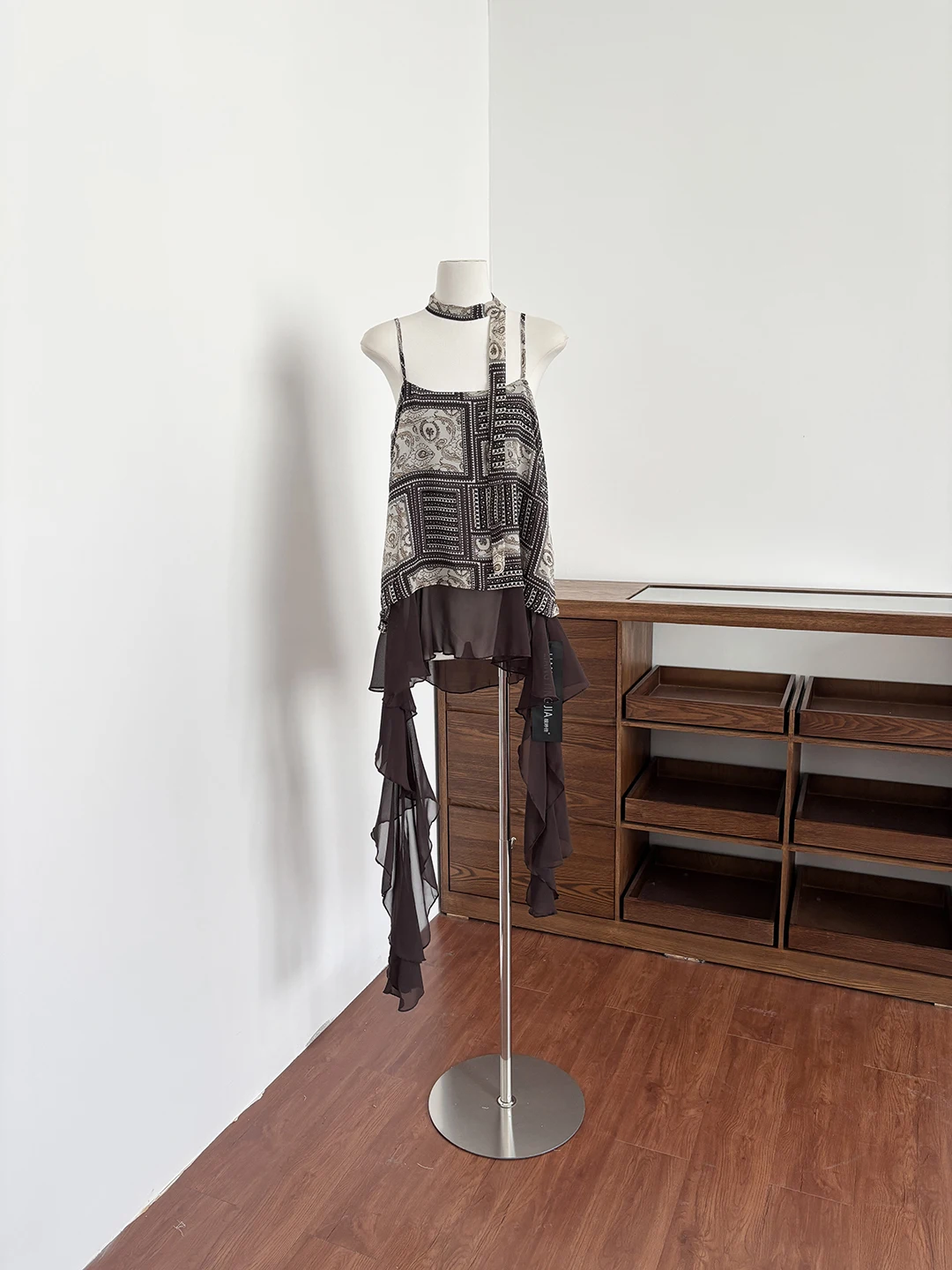 

Retro Korean Style Loose Fit Sleeveless Women's Vest Summer 2026 Fashionable Thinming Outerwear Polyester Fiber Printed