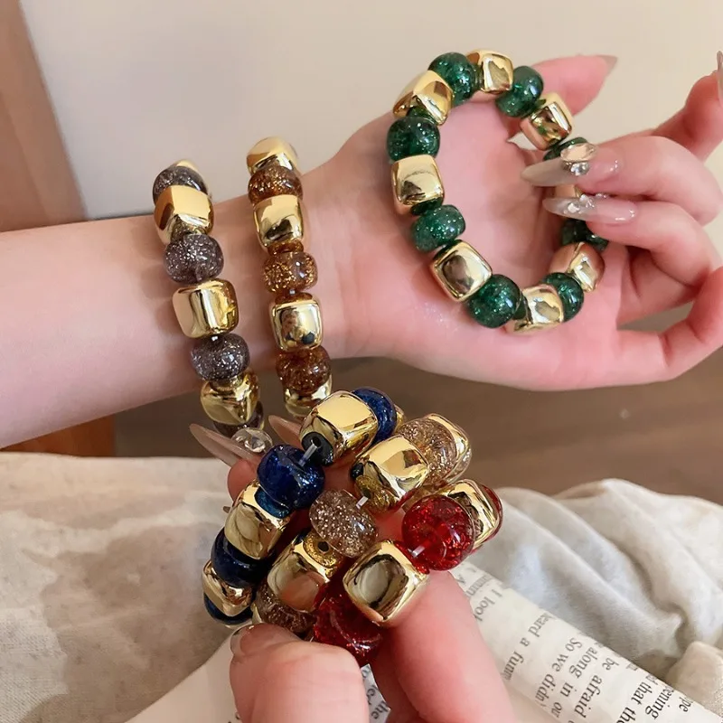 Beliebte 2026 Zweifarbige Pailletten-Acrylperlen Unregelmäßige Geometrische Elastische Armbänder für Frauen Jubiläumsgeschenk
