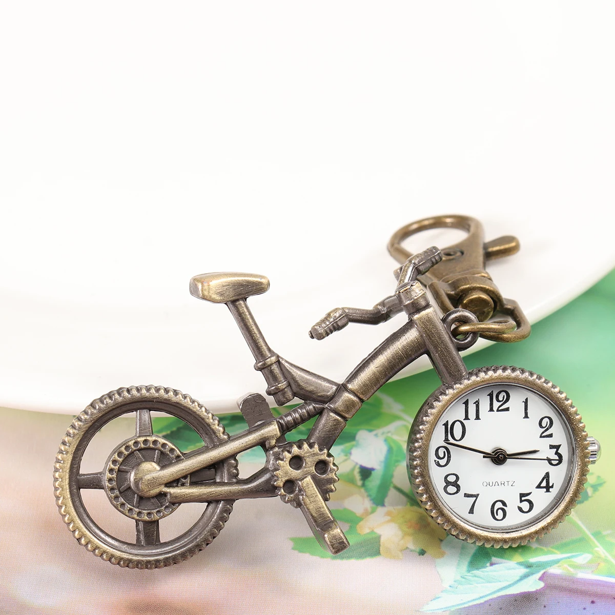 

Retro Bicycle Keychain Bycicle Shaped Hanging Clock Craft Pocket Watch Decorative Delicate for Gift