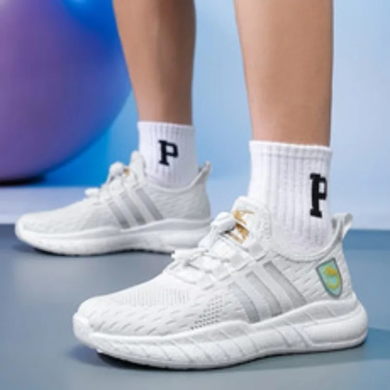 

The Brand's Original New High-quality Fei-woven Mesh Soft-soled Flat Heel Lace-up Men's Large-sized Casual Sports Shoes