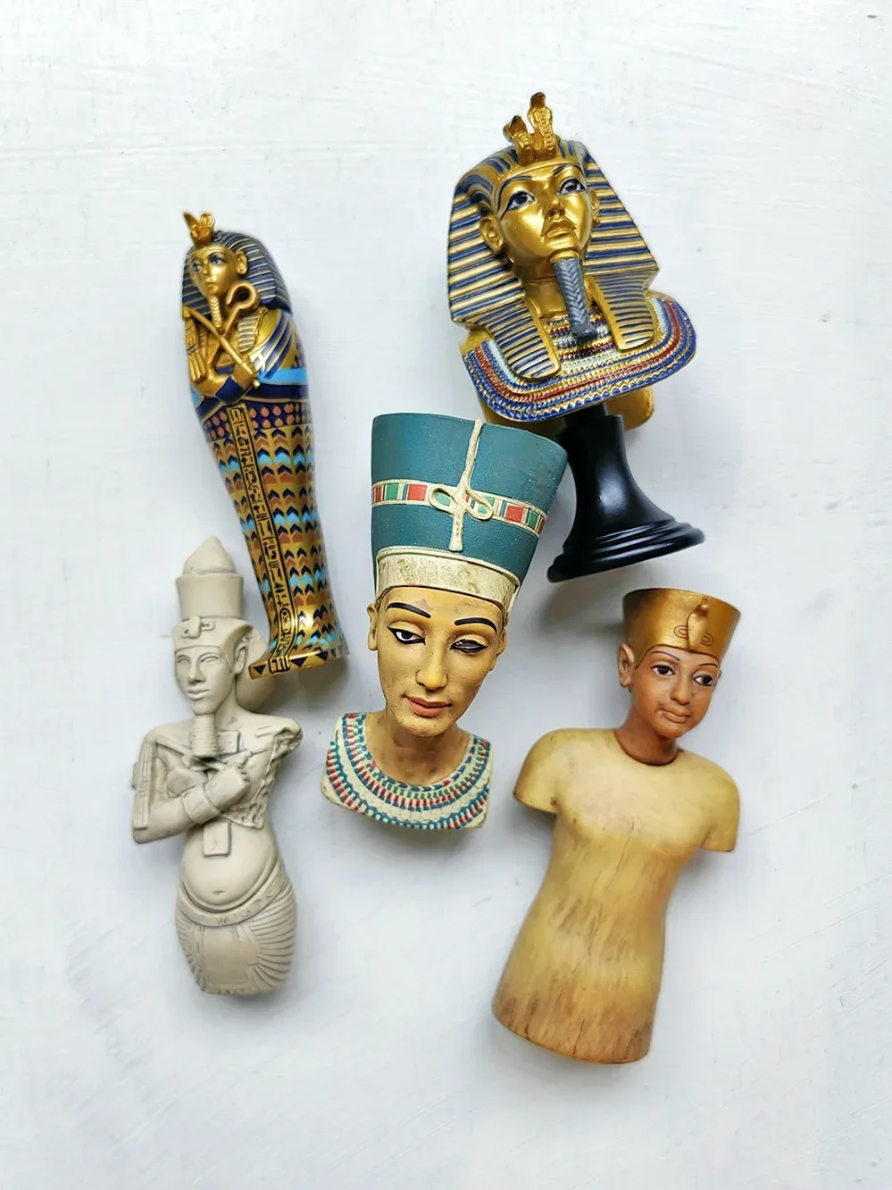 Egyptian Ancient Model Faro Pyramid Treasure Tutankhamen Gold Mask Figure Statue Model Toy Collection Mummy Ornaments