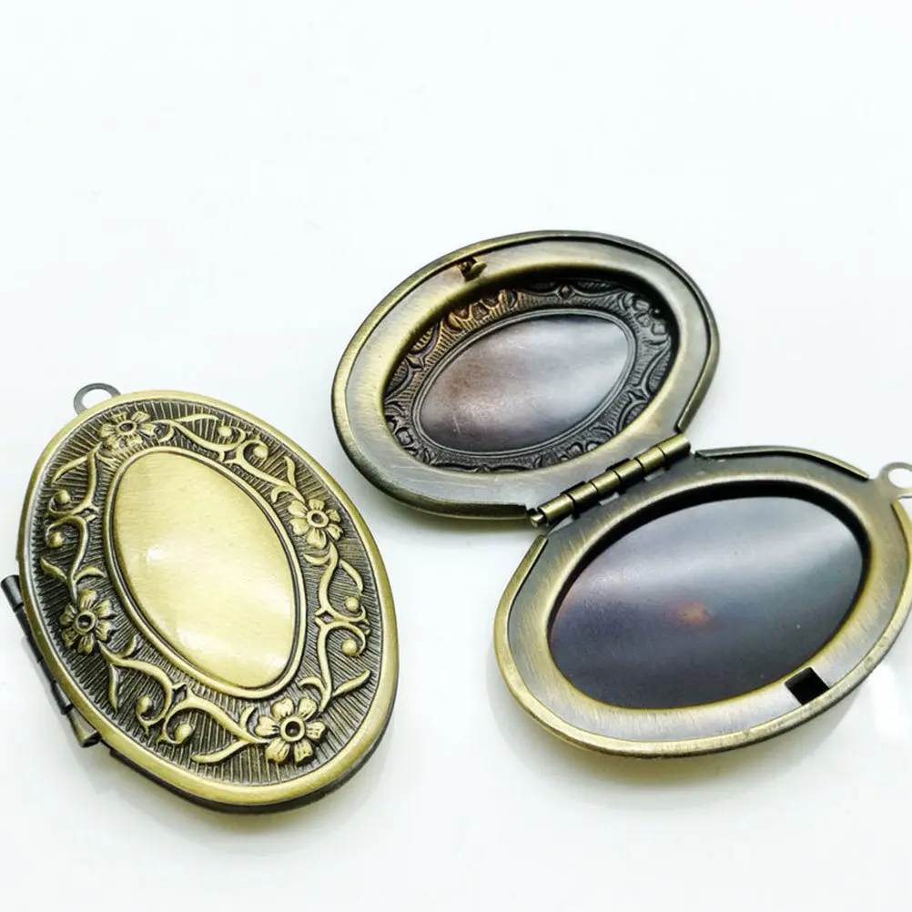 2 Stücke Kleine Foto Medaillon Anhänger Metall Bilderrahmen Ornament für DIY Schmuck Machen Memorial Andenken für Foto