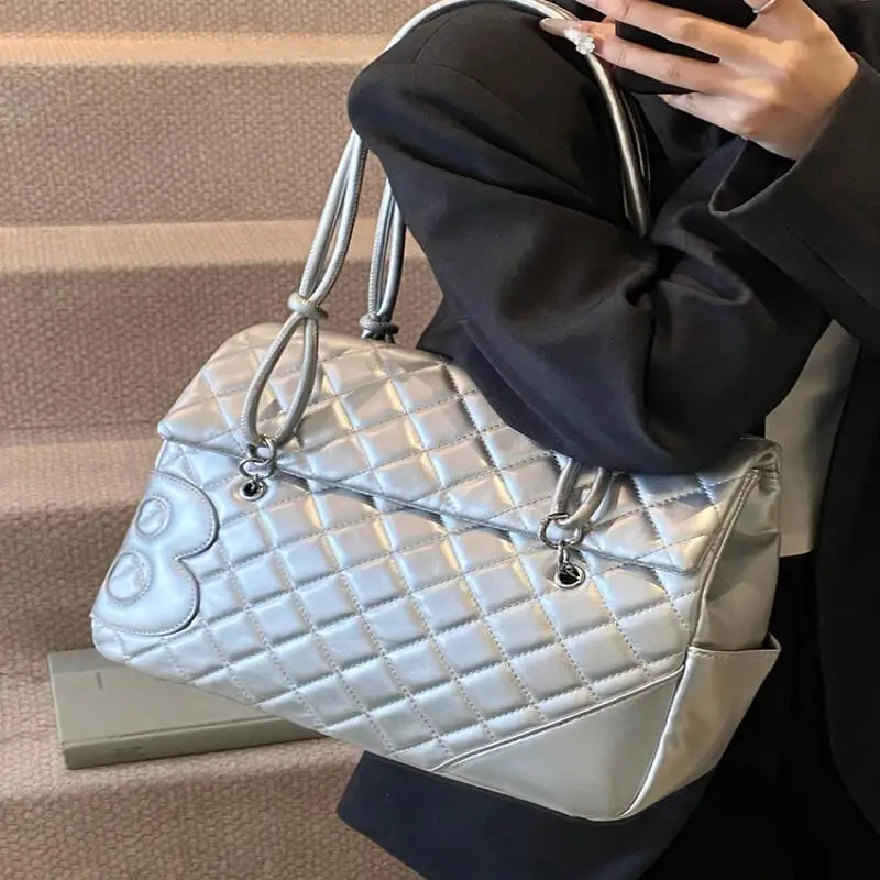 

Fashionable Leather Crossbody Bag, Diamond Grid Style Shoulder Bag, Large Capacity Multifunctional, Shoulder Bag. Women's Style,