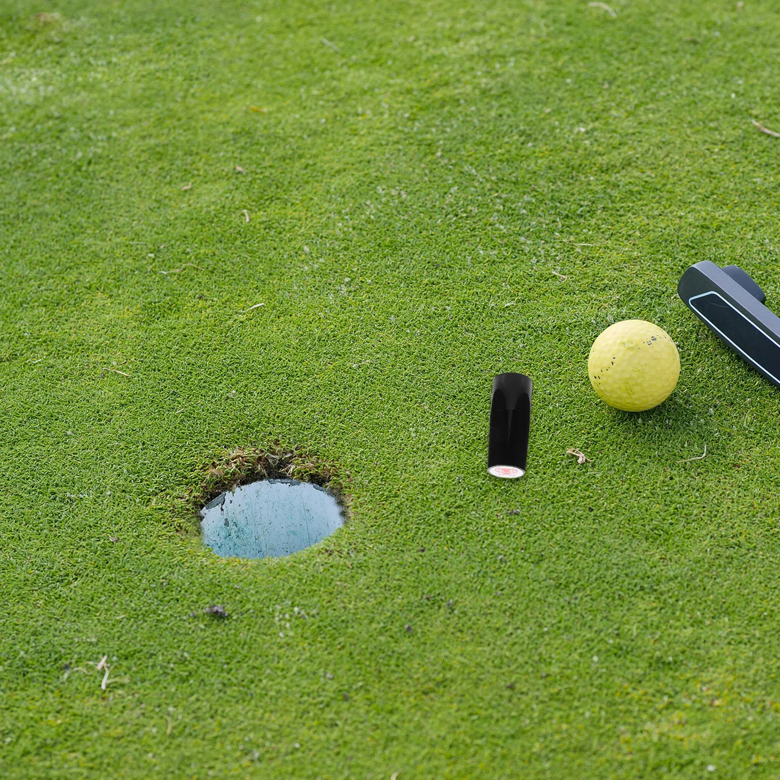 Golf Ball Stamp Waterproof Self Inking Quick Drying Ink Portable Golf Accessory for Personalized Marking Golfers Gift