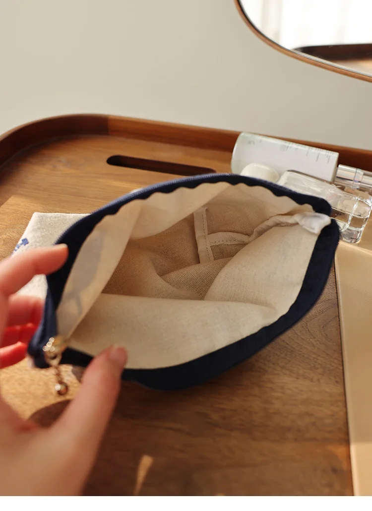 Bestickte Kosmetiktasche im Literarischen Stil, Einfache Aufbewahrungstasche, Tragbare Reise-Make-up-Tasche mit Reißverschluss, Ethnischer Stil, Handgefertigte Mittelgroße Tasche – Detail 10