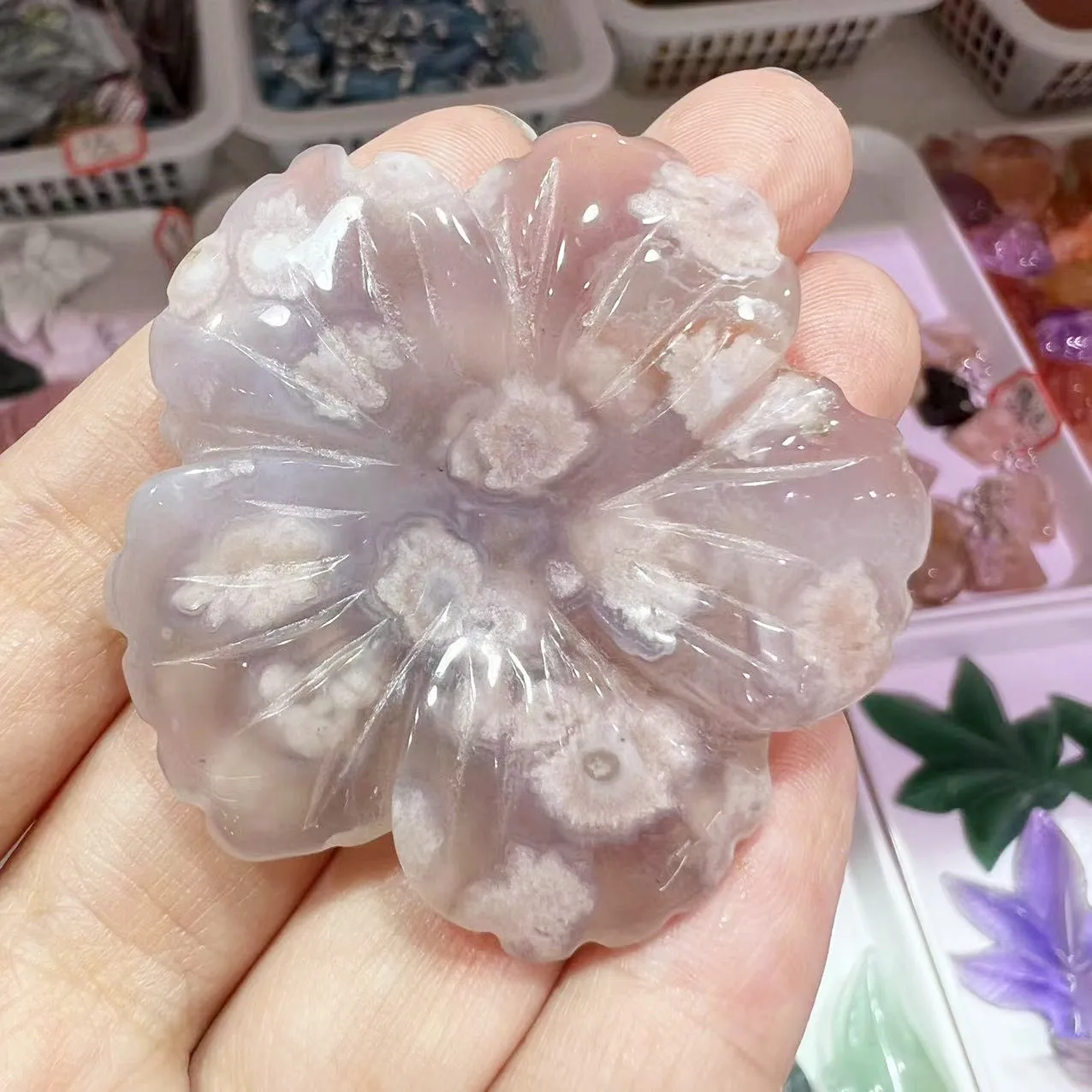 Natural Cherry Blossom Agate Sakura Agate Rose Flower Quartz Crystal Hand Craved Natural Stones and Minerals