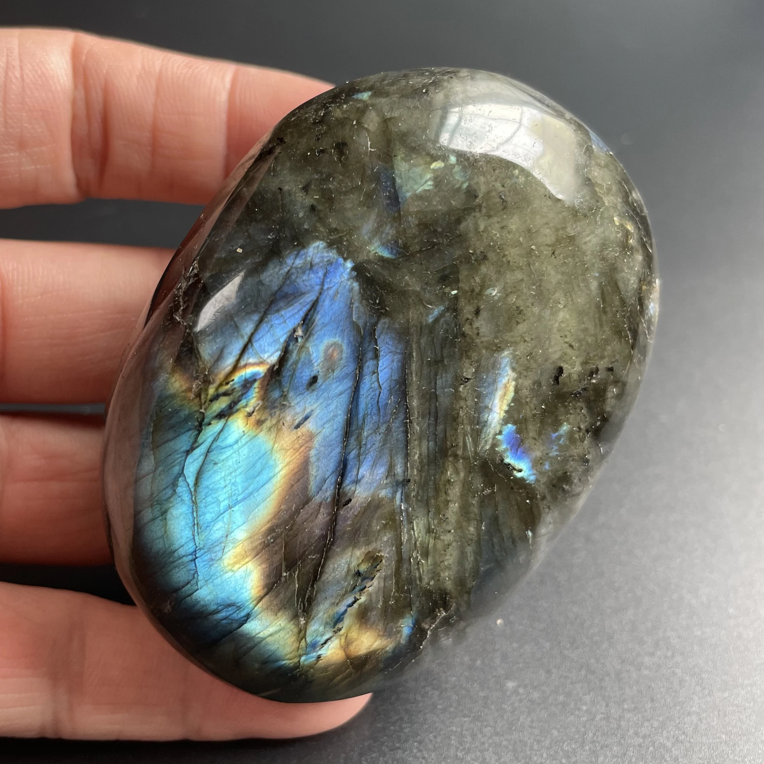 234g Natural Crystal Labradorite Oval Quartz Polished Reiki Healing Exquisite Room Decor Moonstone Z149