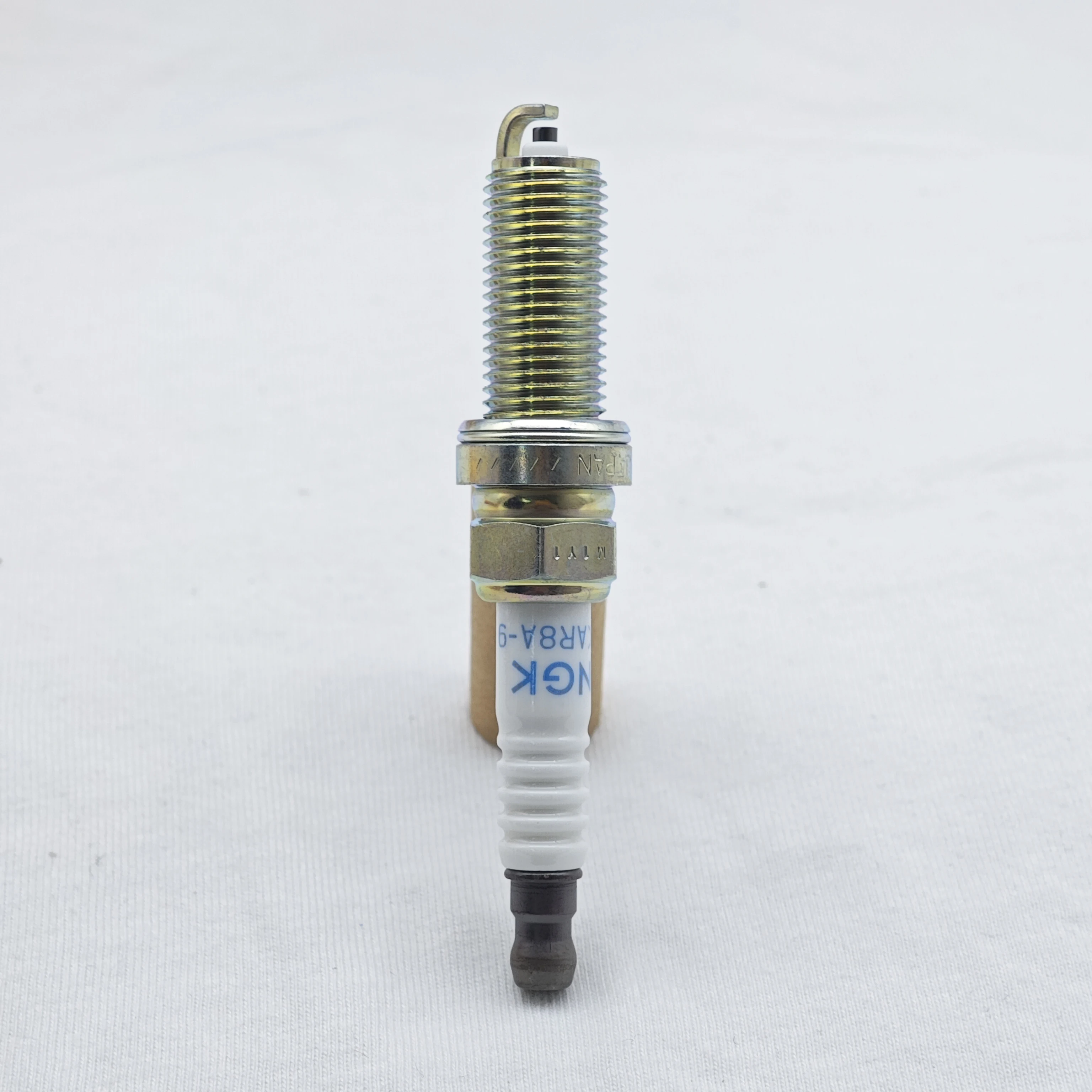 1pcs Original motorcycle NGK spark plug LKAR8A-9 #4786 for KTM390 Duke DUKE250 RC390 200 530 500 690