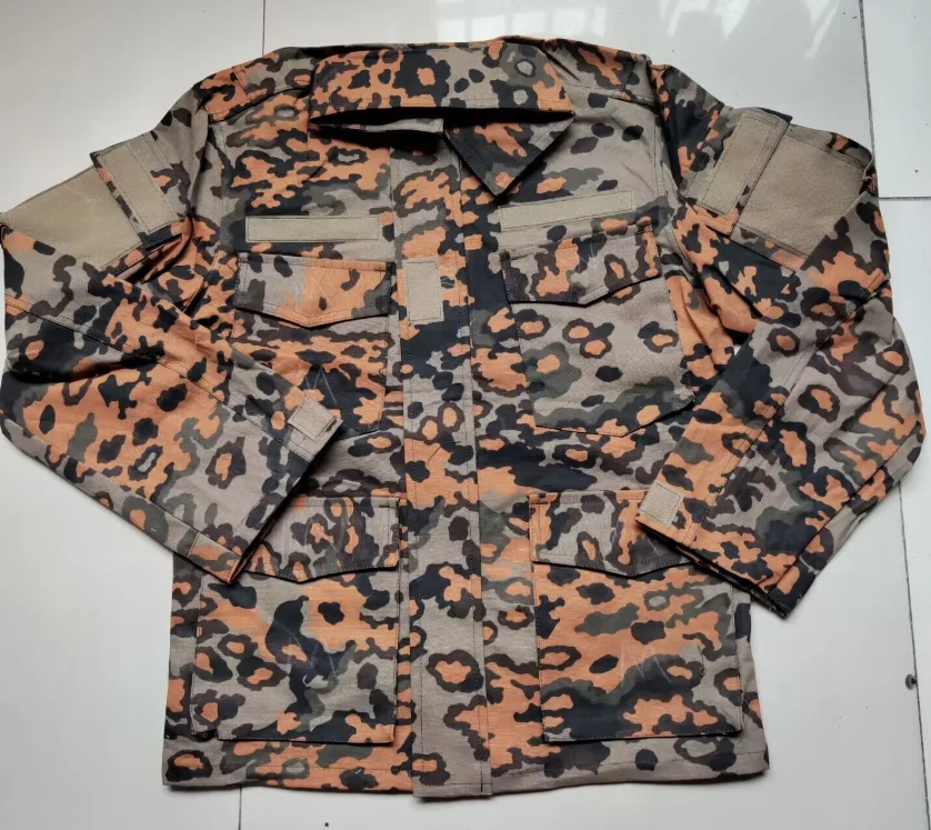 German Autumn Oak Camouflage Uniform Include Jacket Pants BDU Cut Brown Man