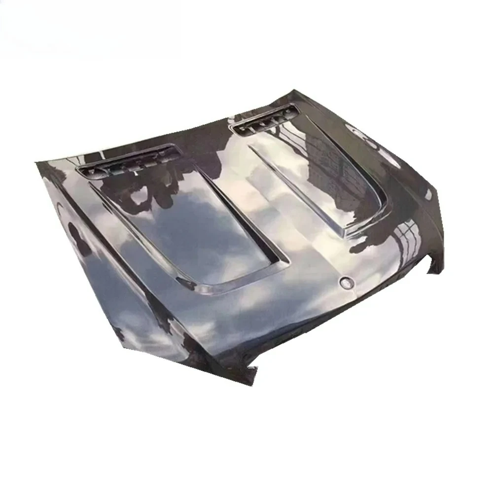 

W221 S500 PD Carbon Fiber Hood - Best-Selling Engine Cover