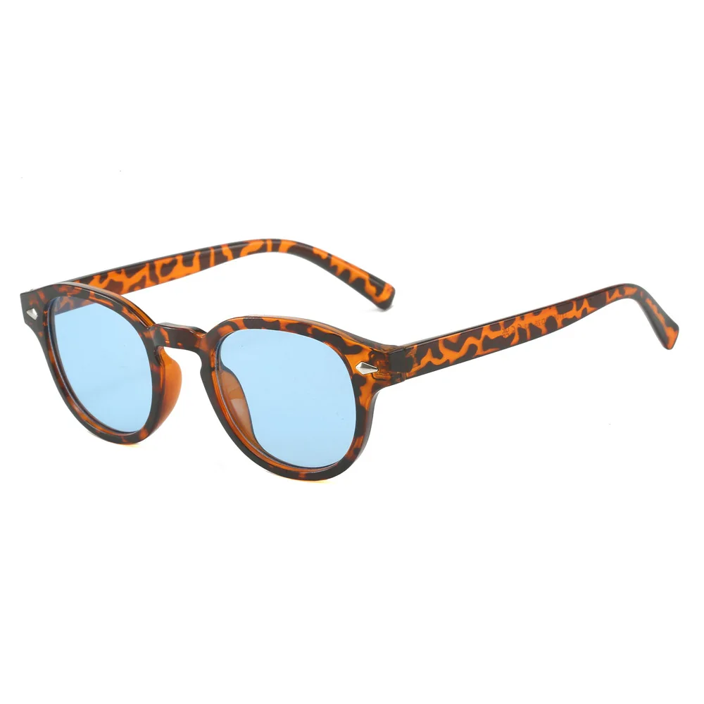 Vintage Simplify Ovale Sonnenbrille für Herren mit Nieten, Lässige Reise-Sonnenbrille, Farbige Auswahl, Urlaubs-Eyewear für Paare
