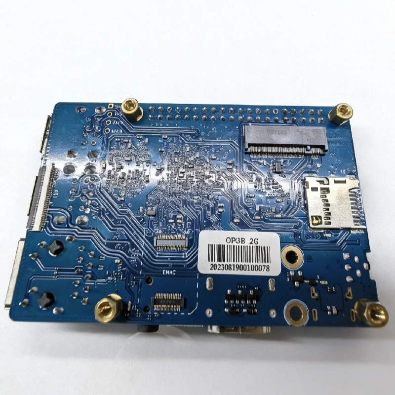 2GB Ram LPDDR4 Rock…