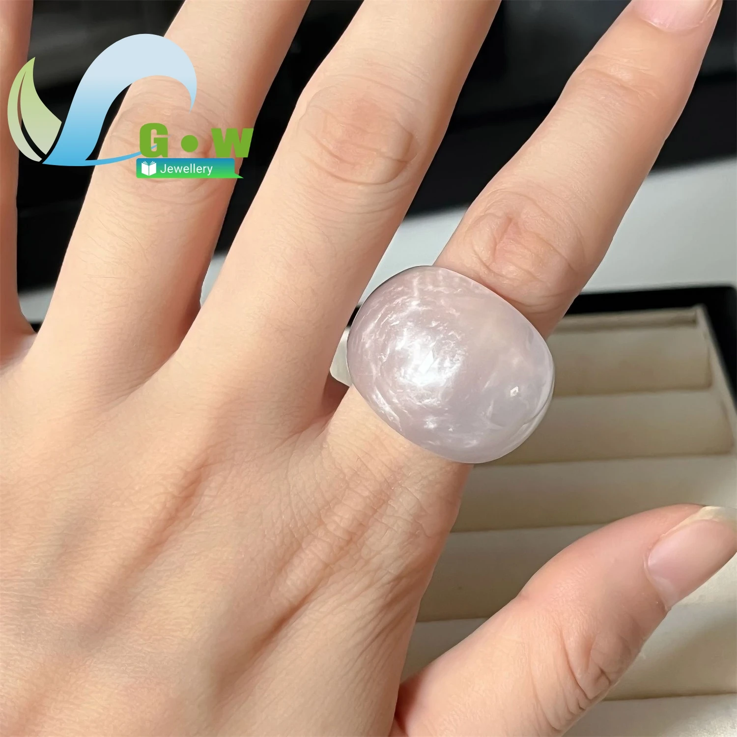 خاتم راتينج فريد للنساء تصميم هندسي بسيط قابل للتعديل بيان البنصر خاتم هدايا مجوهرات أنيقة لعيد ميلادها P