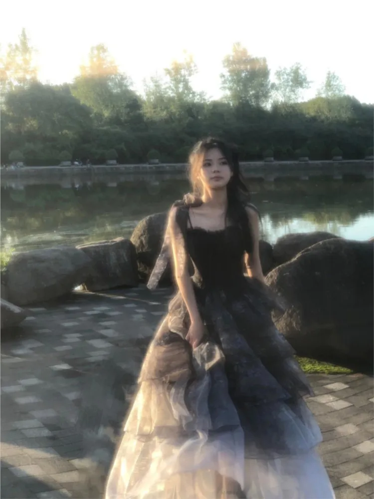 

Black apricot tree graduation ethereal host art examination birthday and coming-of-age dress