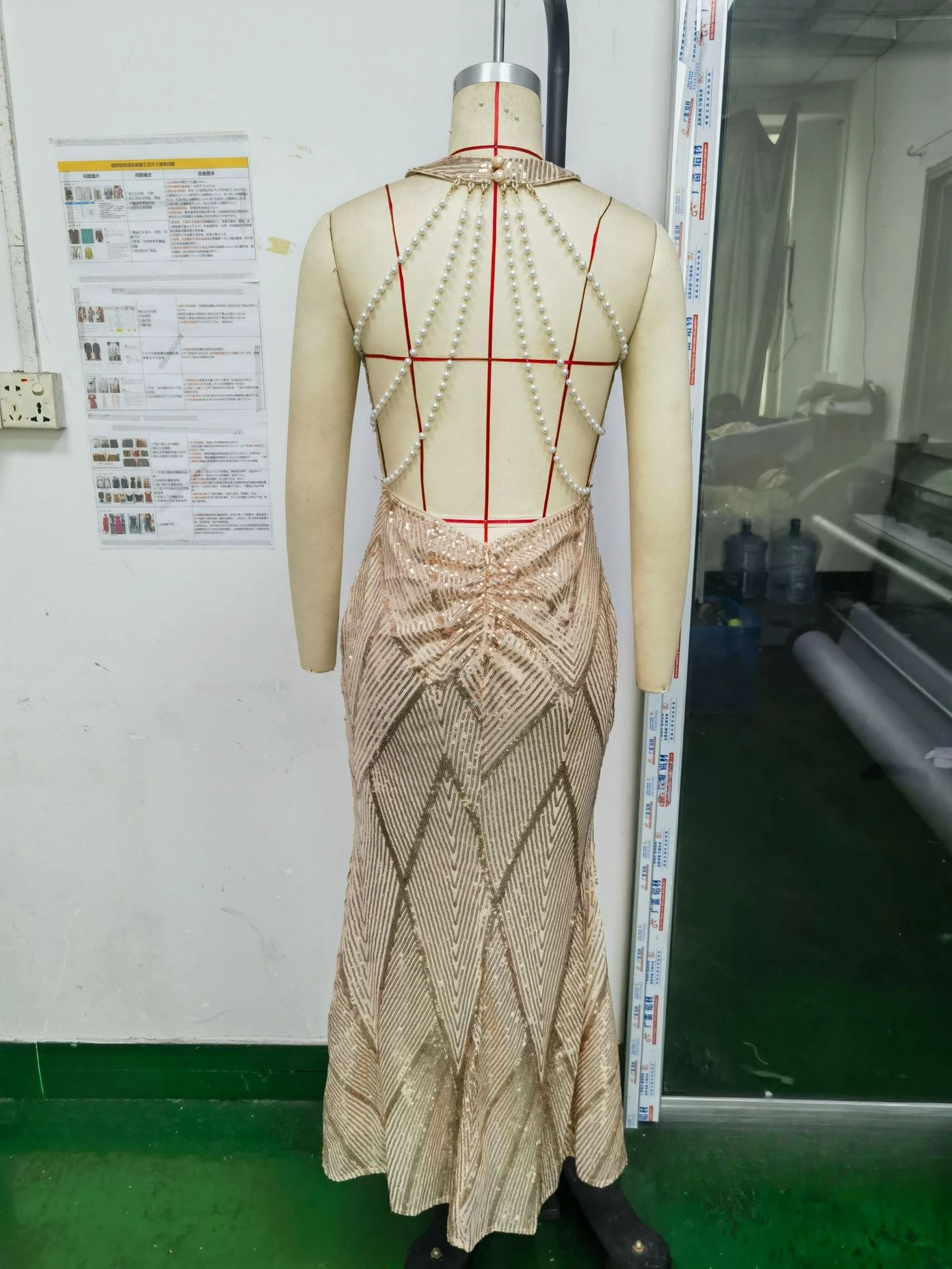 Sexy Halter Sequined Mermaid Long Formal Evening Dress Champagne