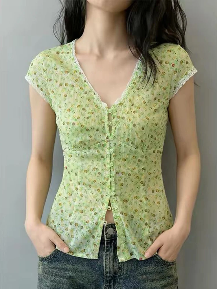 V Neck Slim Floral Blouse Women Vintage Sweet Short Sleeve Summer Shirt American Retro Casual Streetwear Lace Patchwork Tops - view 4