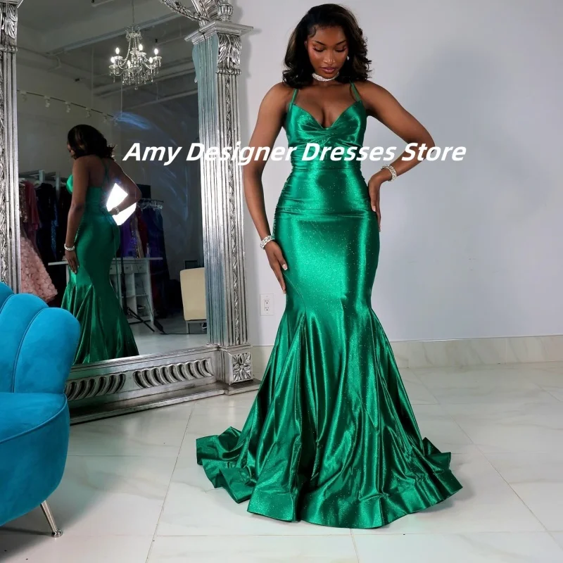 Urocza zielona sukienka na studniówkę dla czarnych dziewczynek 2025 Halter Stain Mermaid Evening Party Gowns Lace Up Birthday Party Wears Customized