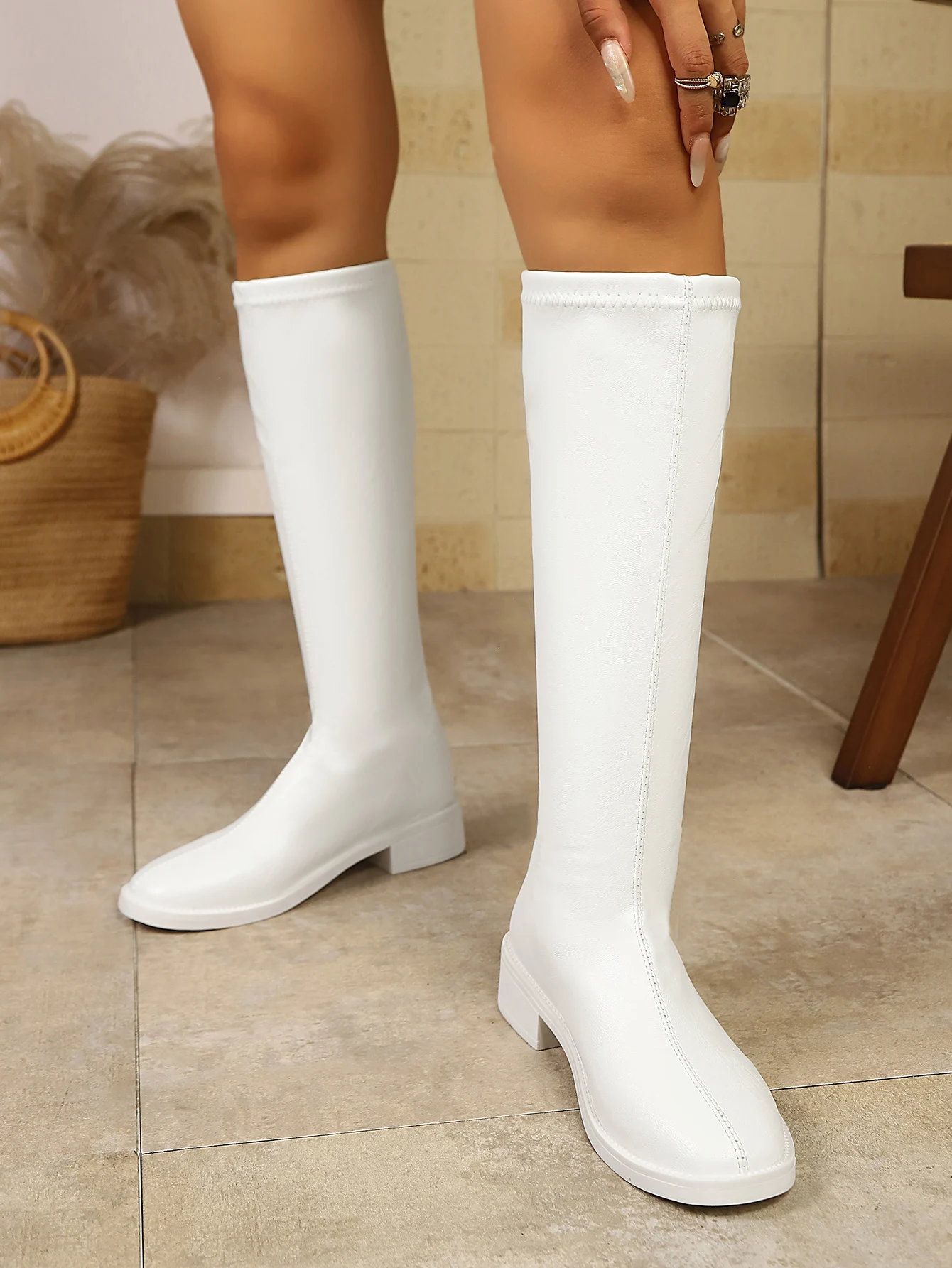 Neue Winterstiefel mit Rundzehen und eckigem Absatz, bequeme, lässige, kniehohe Stiefel, modische, heiß begehrte, sexy, elegante Ritterstiefel für Damen – Detail 29
