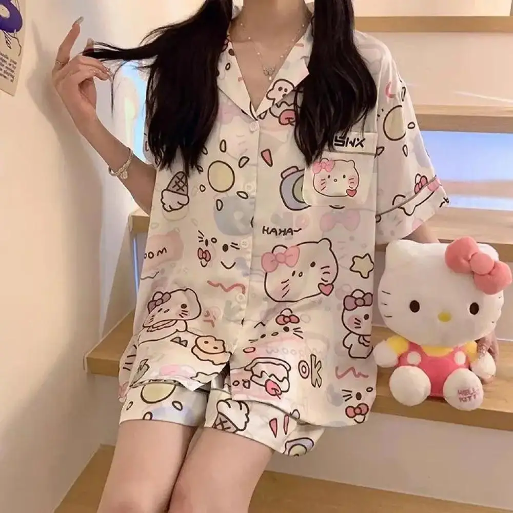 أنيمي 2 قطعة مرحبا كيتي Kuromi الصيف بيجامة دعوى Sanrioed Kawaii للنساء تي شيرتات قصيرة الاكمام السراويل المتسكعون الحلو Homewear