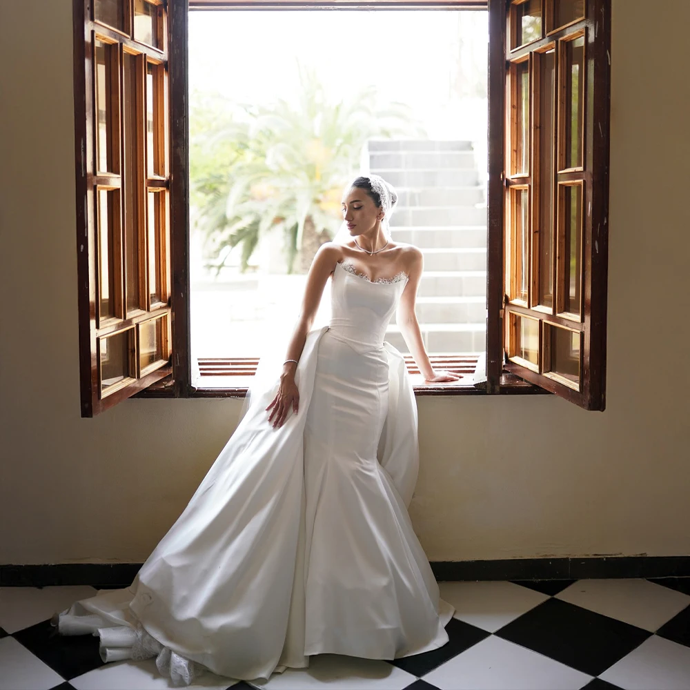 

Arabic Wedding Dresses Strapless Sleeveless Mermaid Bride Dress Women Detachable Train Bridal Gown Customized robe de mariée