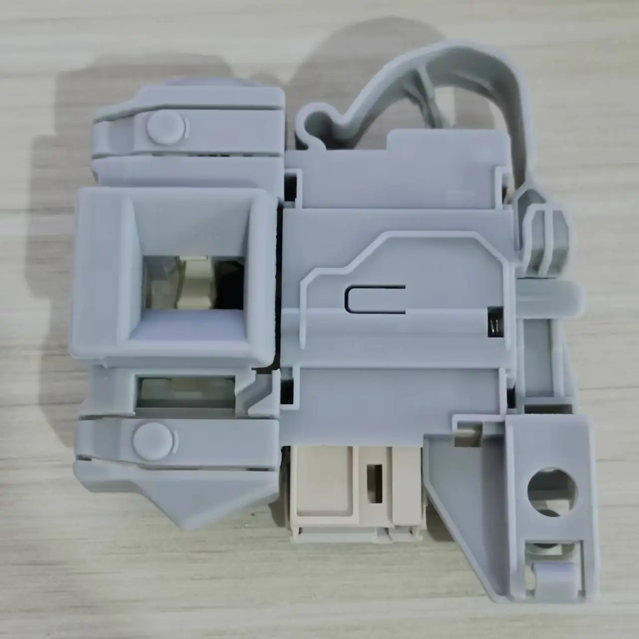 1PC Suitable for AEG Electrolux EWW12732 EWW14912 EWF10743 drum washing machine door lock switch