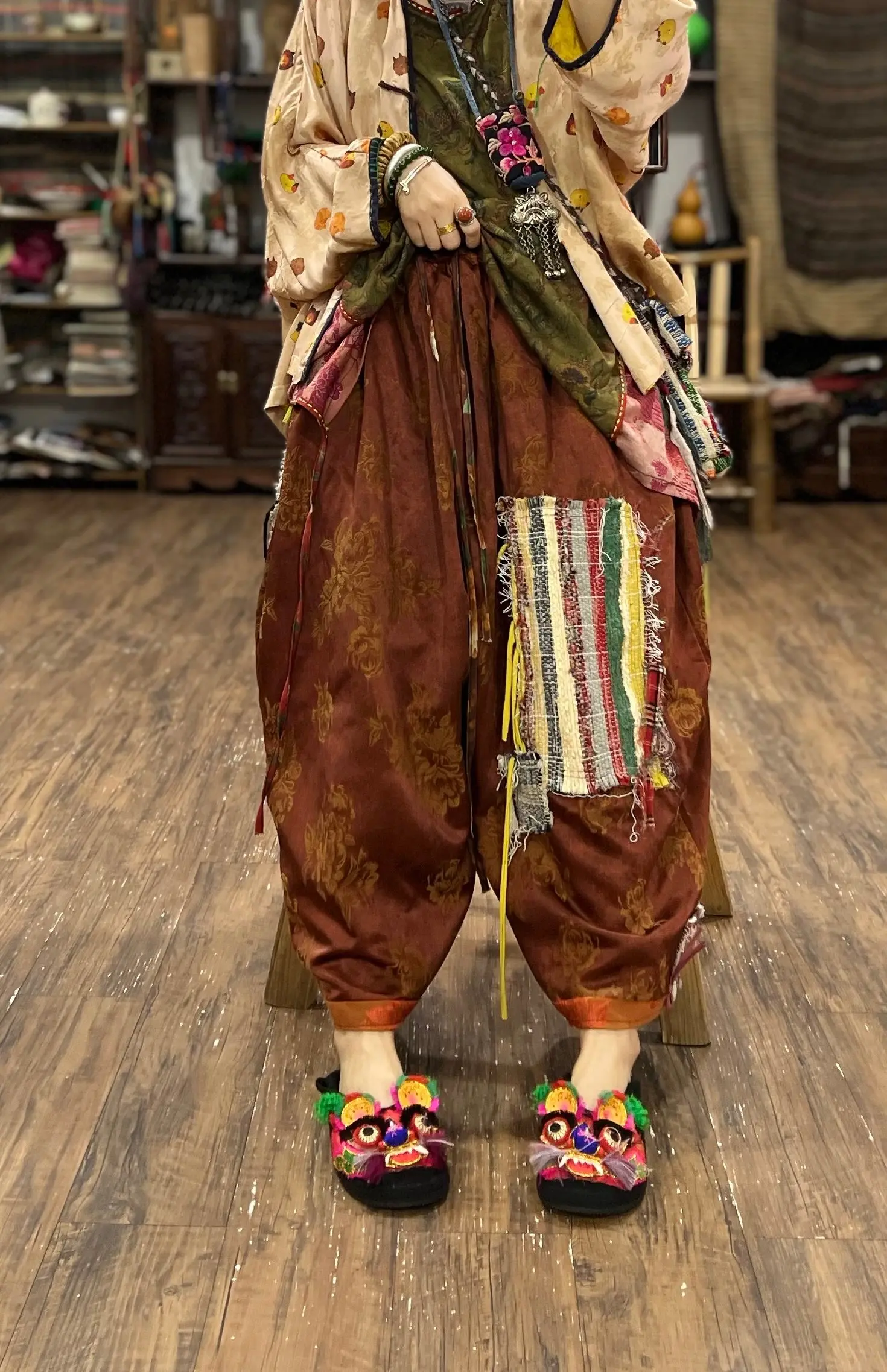 

Брюки женские длинные из двухслойного шелка ручной работы, весенние, для женщин среднего возраста, модель 89, новинка