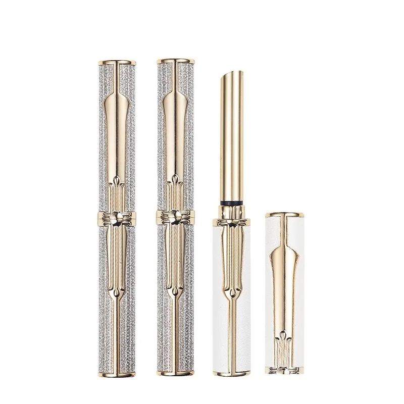 20 pz 50 pz Tubo di Rossetto di Lusso Bianco Imballaggio Cosmetico FAI DA TE Bottiglia Riutilizzabile Rotonda Vuota Piccolo Campione Balsamo per le labbra Contenitori